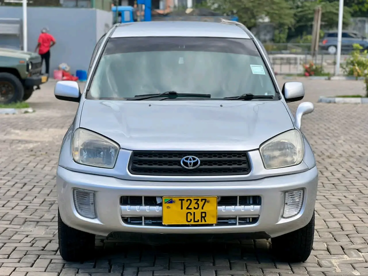 Toyota RAV4 Silver 1ZZ VVTi