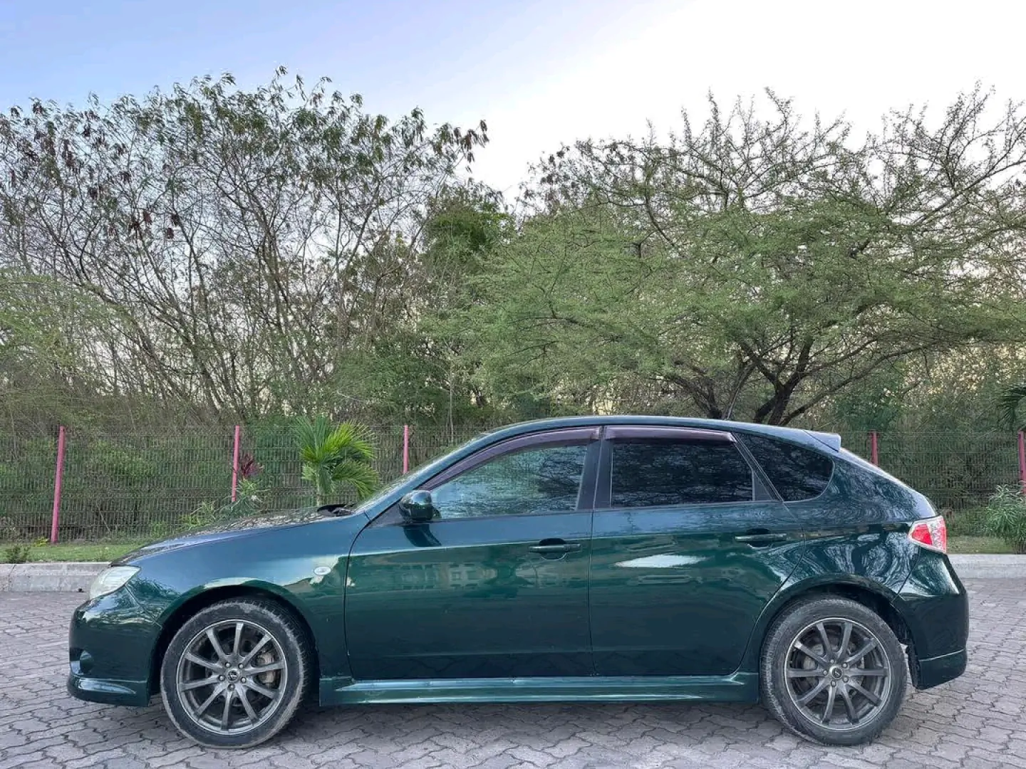 Subaru Impreza EBG 2011 Sedan thumbnail 4