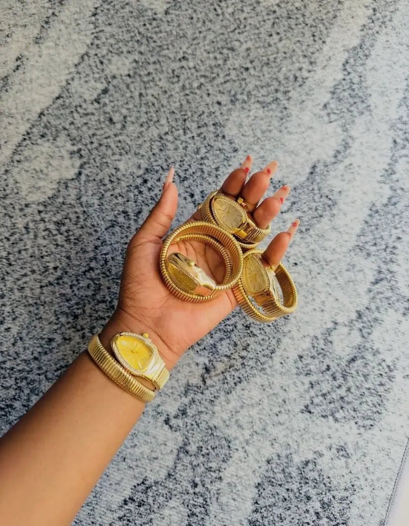 Gold Spiral Design Wristwatch thumbnail 3