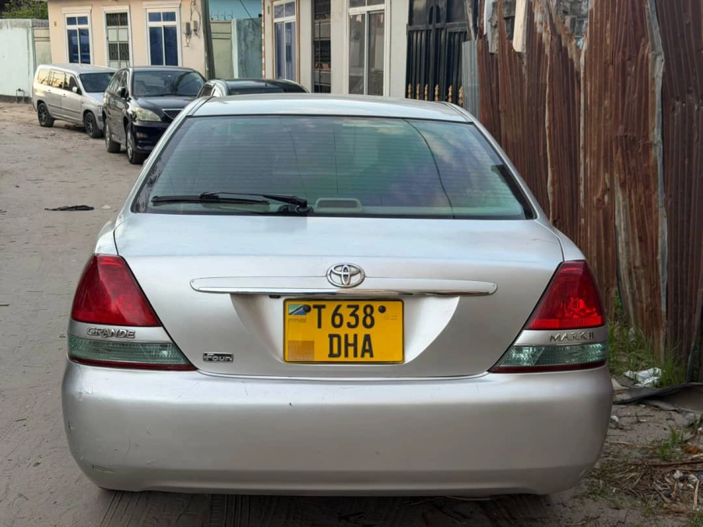 Toyota Mark II Grande Sedan Full AC DHA thumbnail 6