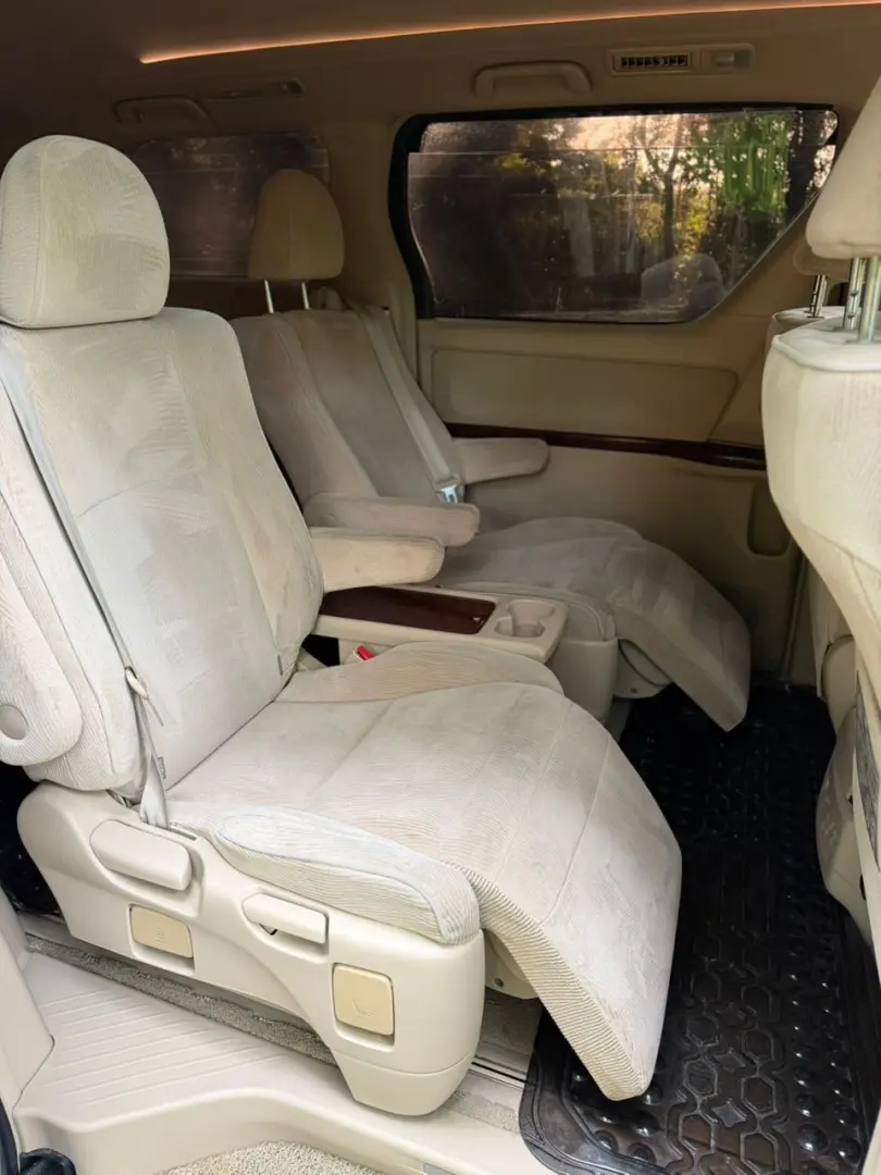 Toyota Alphard 2011 thumbnail 7