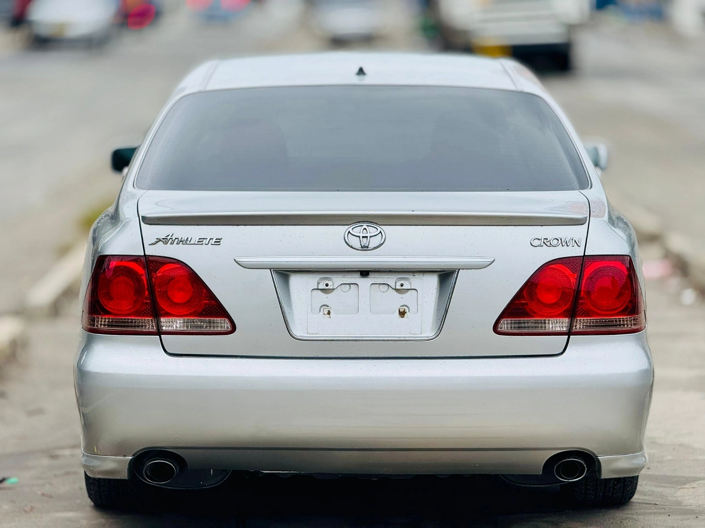Toyota Crown 2006 Sedan thumbnail 4