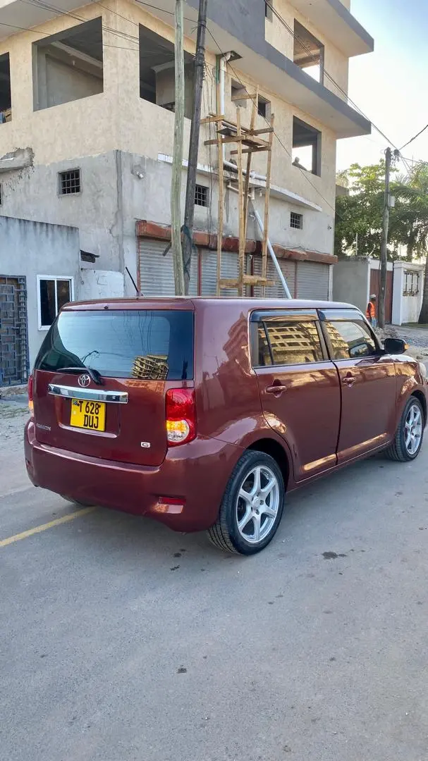 Toyota Rumion 2008/9 thumbnail 9