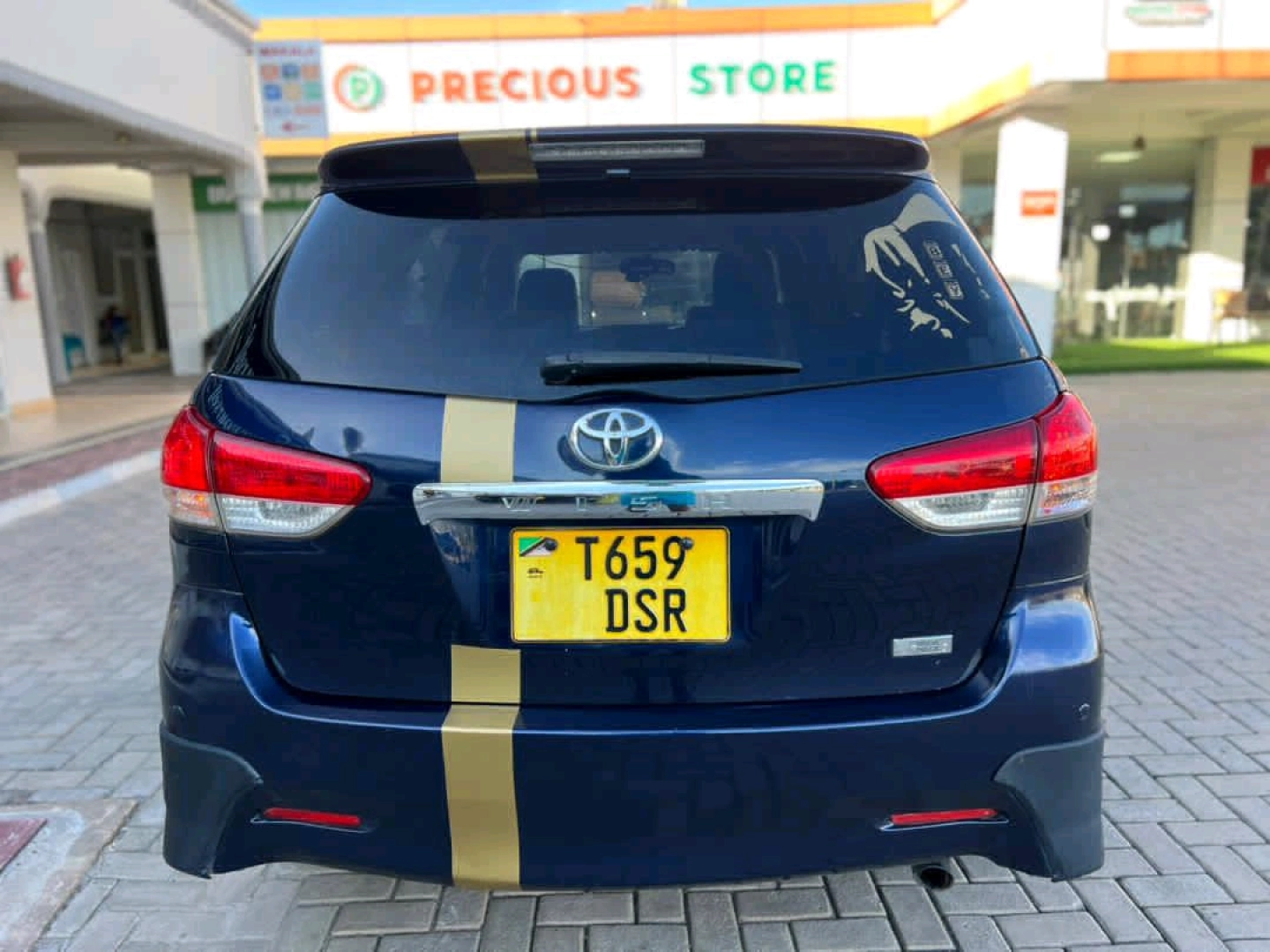 Dark Blue Toyota Wish New Model 2009 (DSR) thumbnail 2