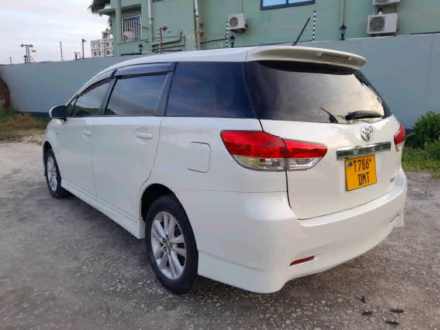 Toyota Wish 2009 New Model Automatic thumbnail 5