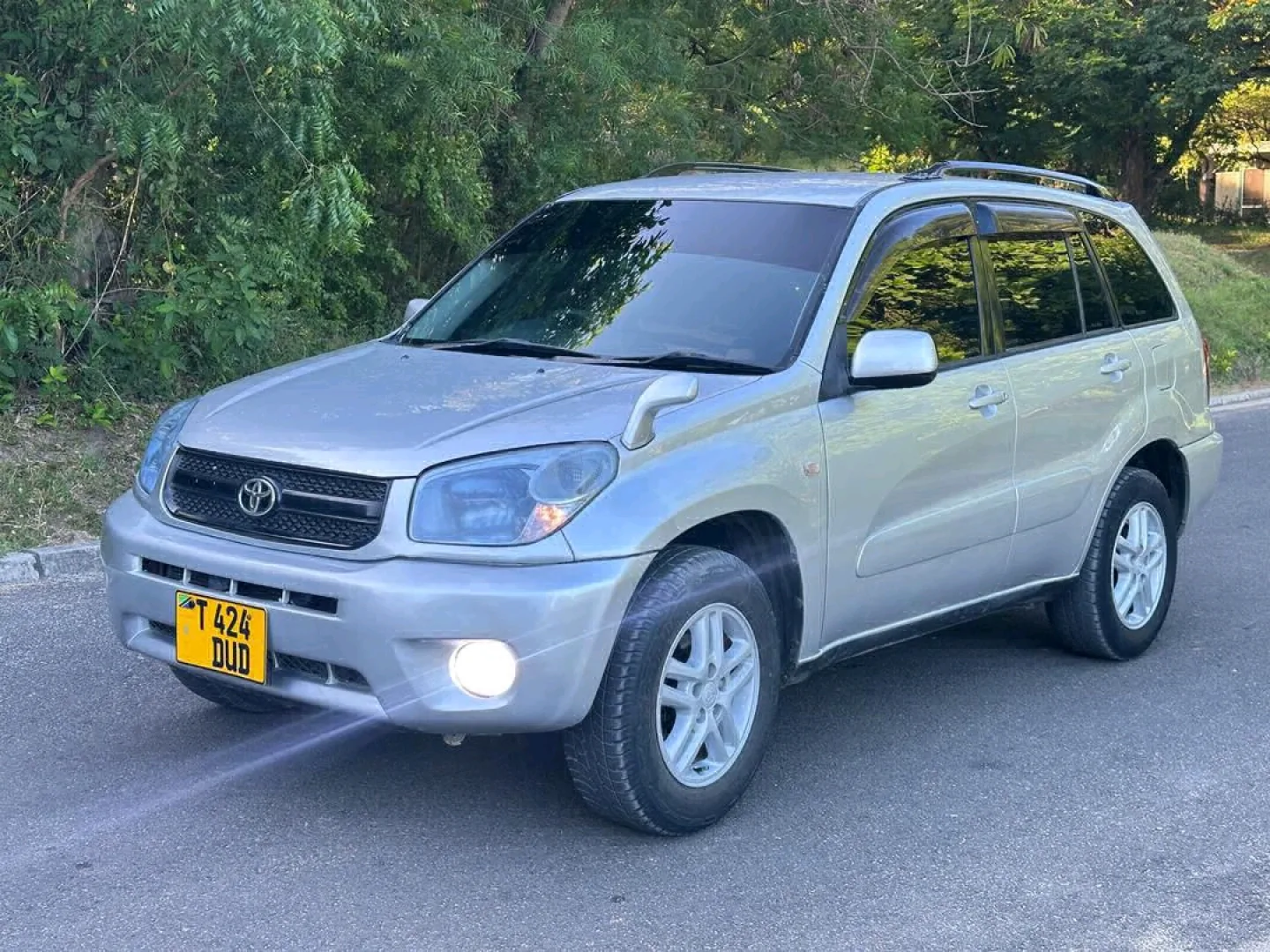 Toyota Rav4 L SUV 2005 Model thumbnail 4