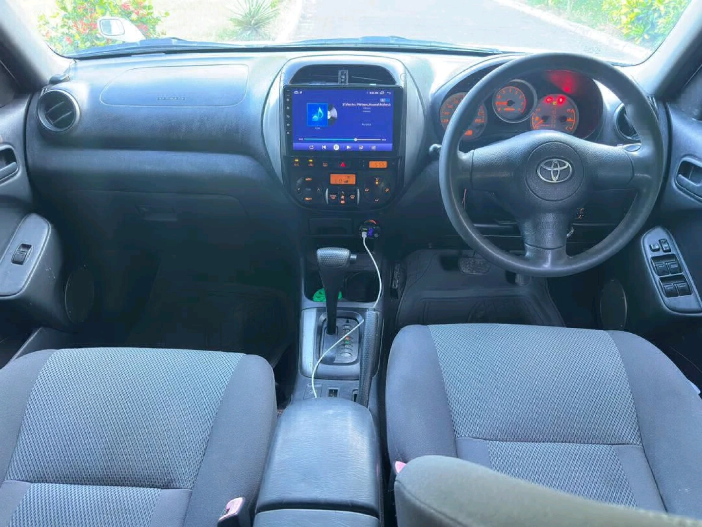 Toyota Rav4 L SUV 2005 Model thumbnail 7