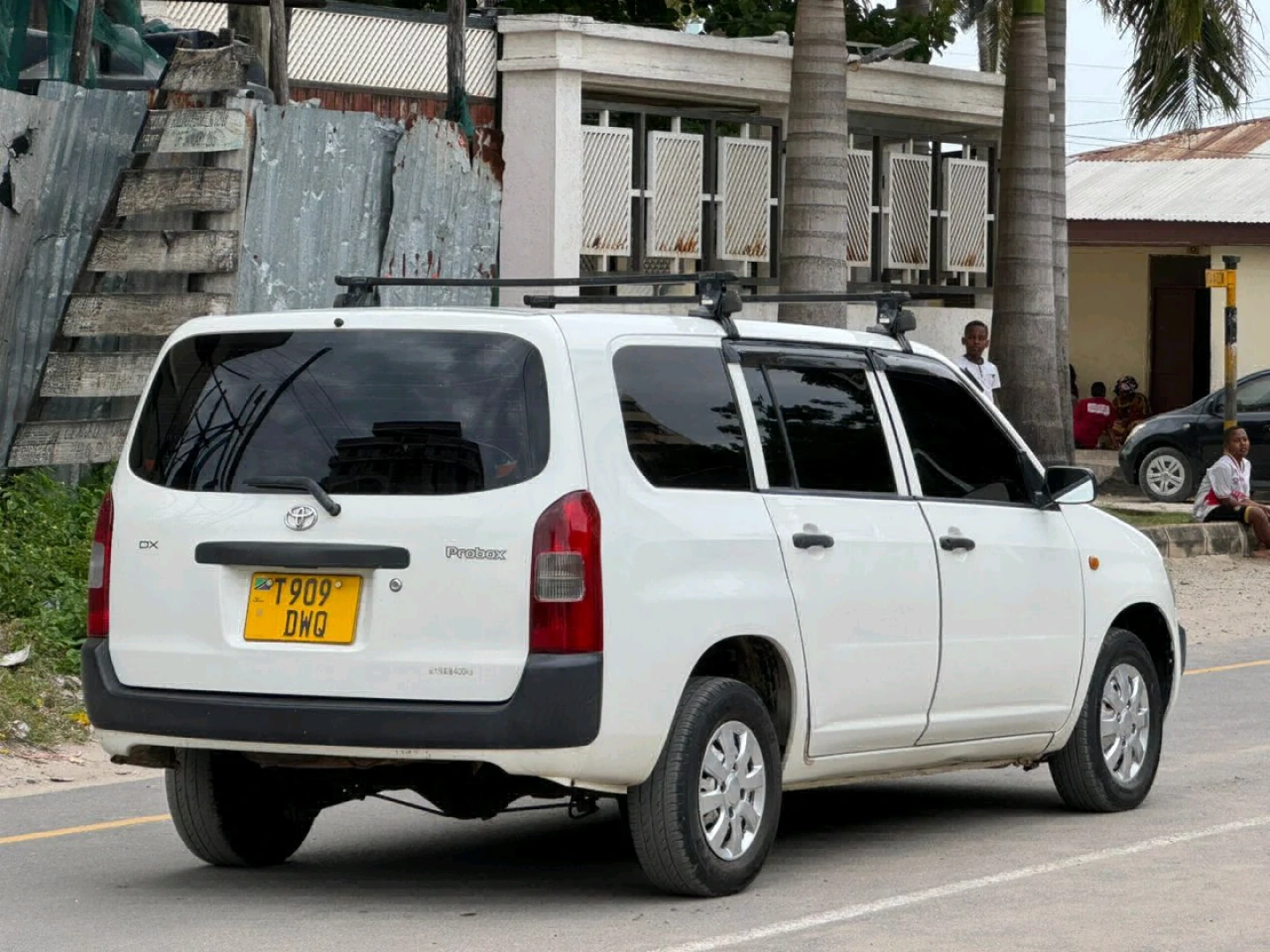 Toyota Probox Van 2005, Full AC thumbnail 3