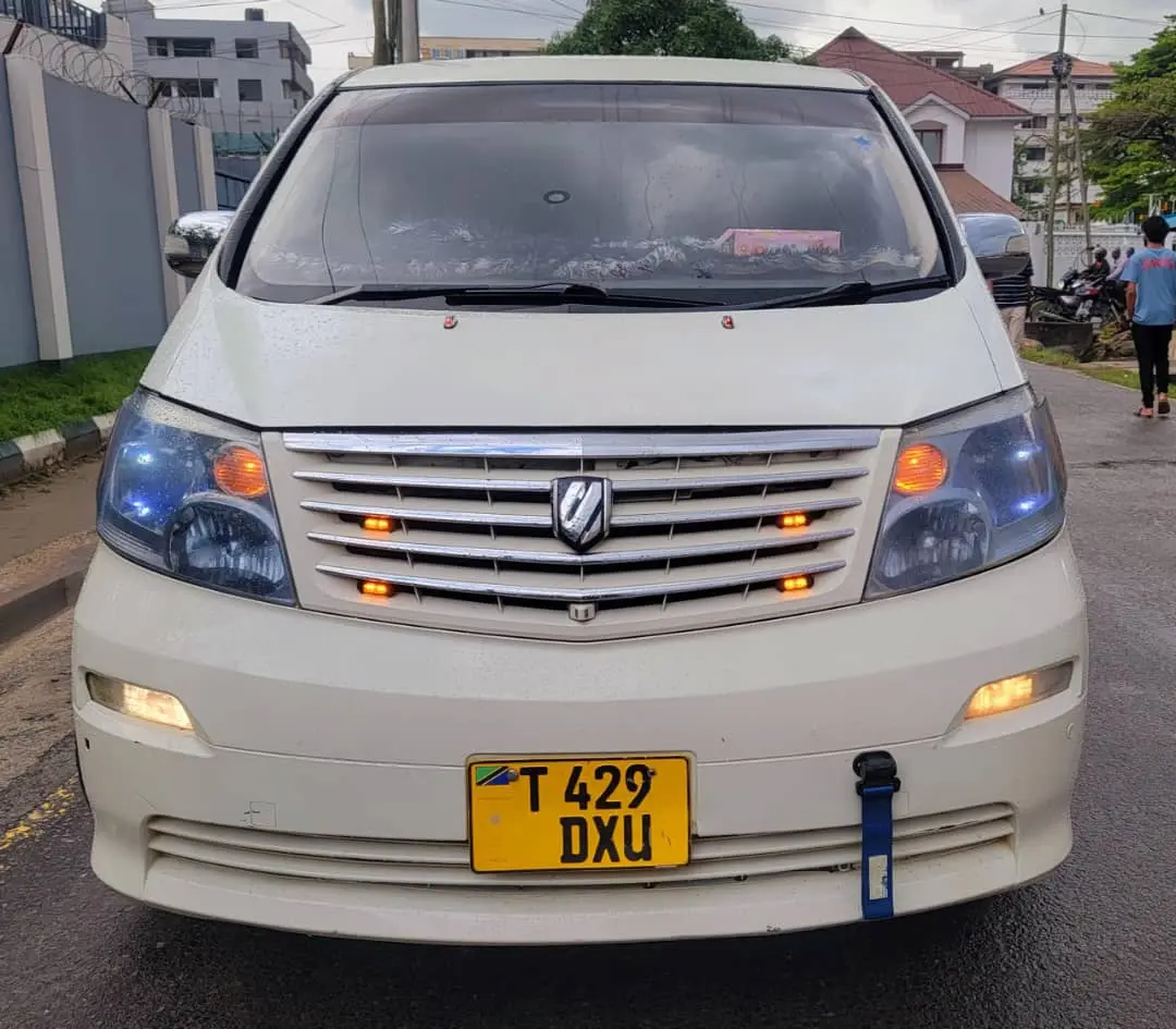 Toyota Alphard G DXU thumbnail 2