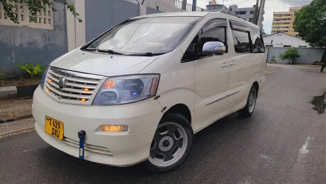 Toyota Alphard G DXU thumbnail 3