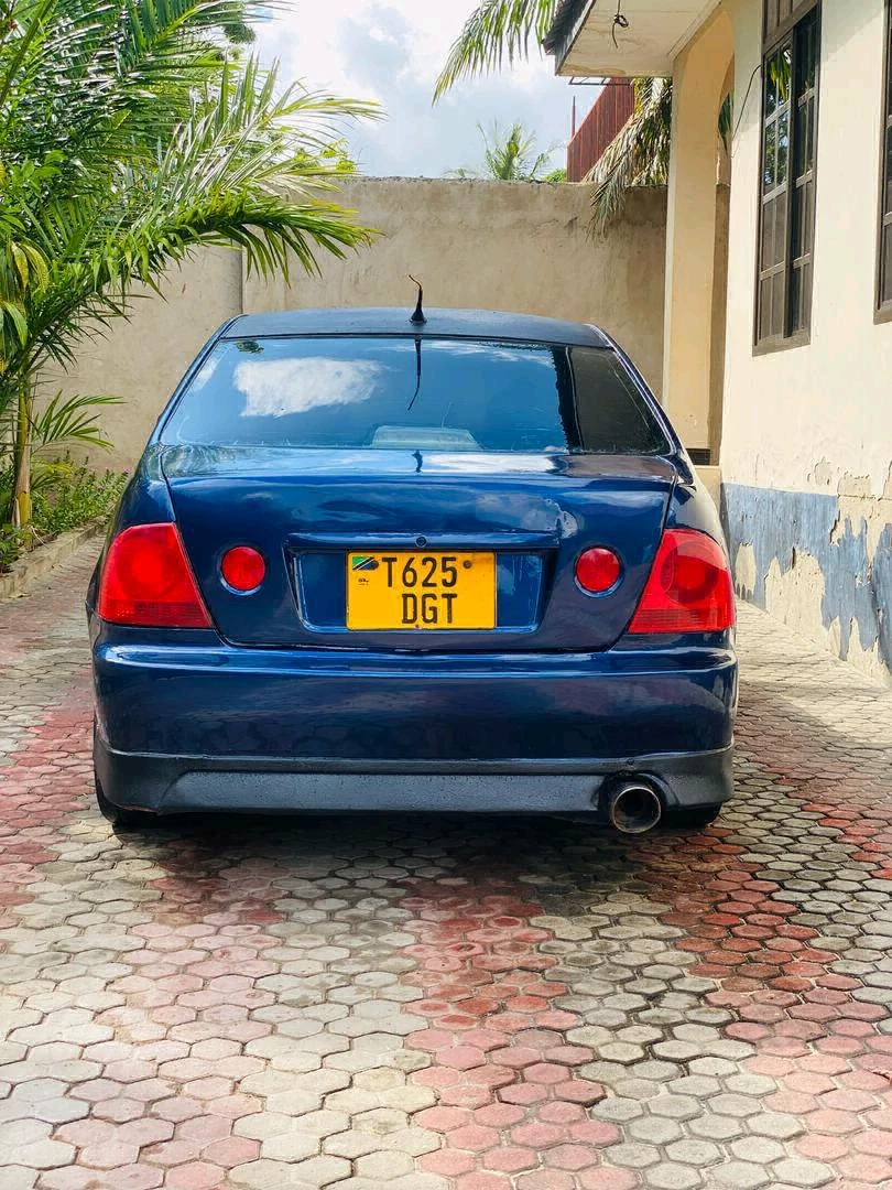 Toyota Altezza Sedan T625 DGT (1990cc) thumbnail 2
