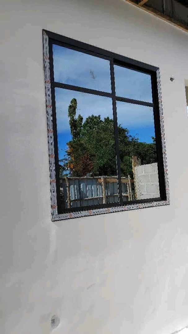 Huduma za Aluminium Bora na Kisasa (Sliding Windows & Doors)