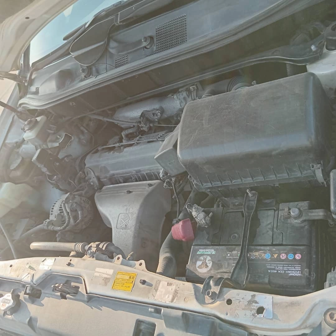 Toyota Harrier 2001 Automatic 2160 CC thumbnail 5
