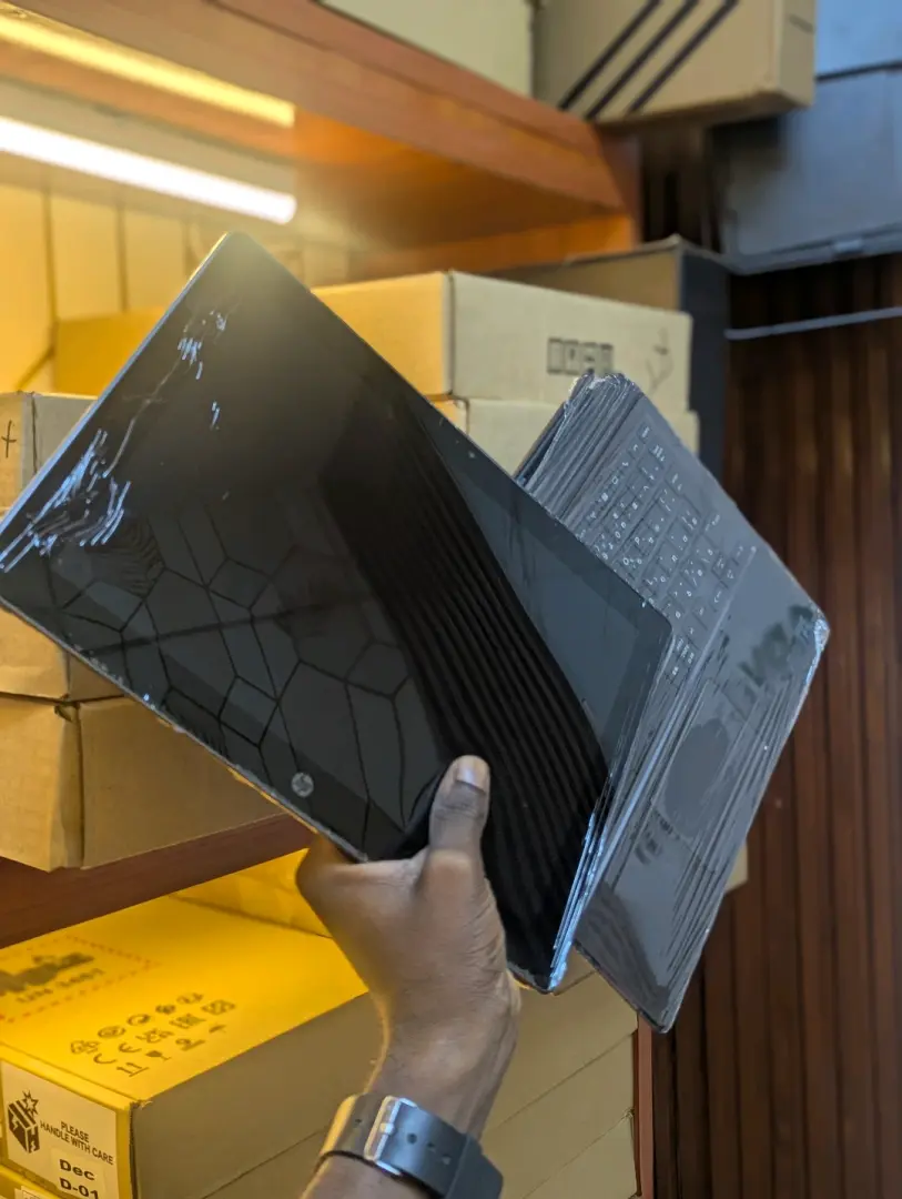 Used HP Elitebook X2 2-in-1 Laptop/Tablet thumbnail 3