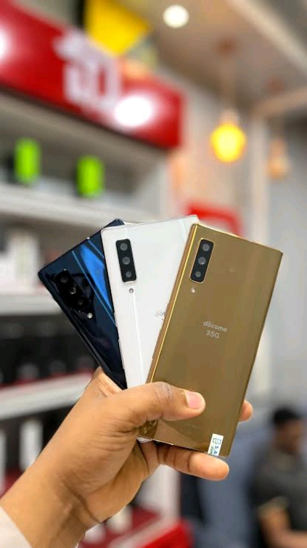 ARROWS F52A 5G Used Smartphone (8GB RAM, 3600mAh) thumbnail 2