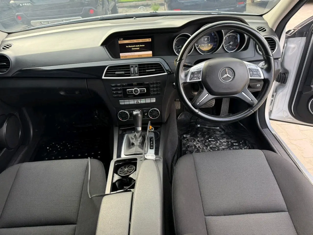 Mercedes-Benz C-Class C 200 2012 Silver thumbnail 6