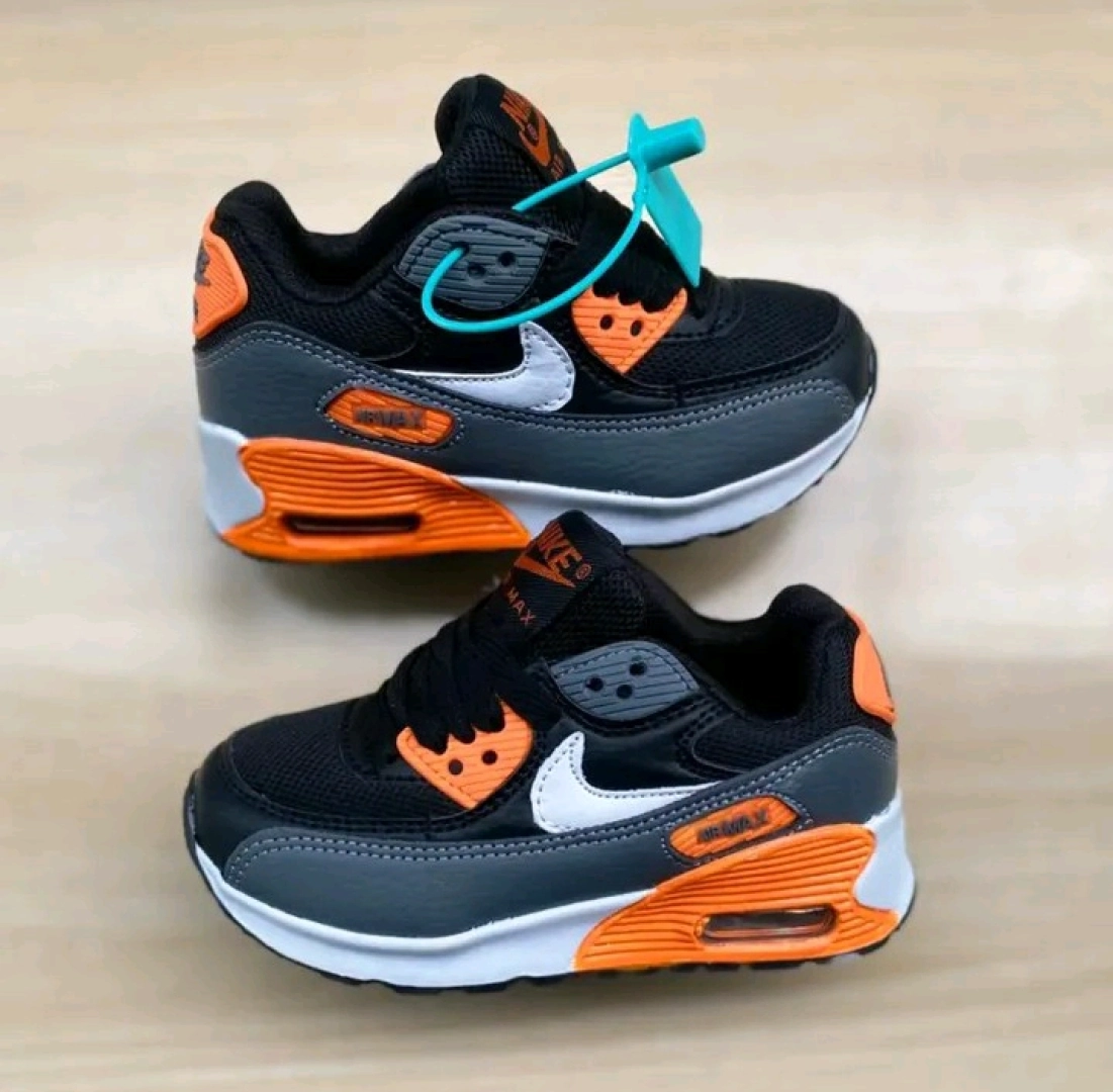 New Nike Air Max Sneakers for Children (Sizes 25-36) thumbnail 4