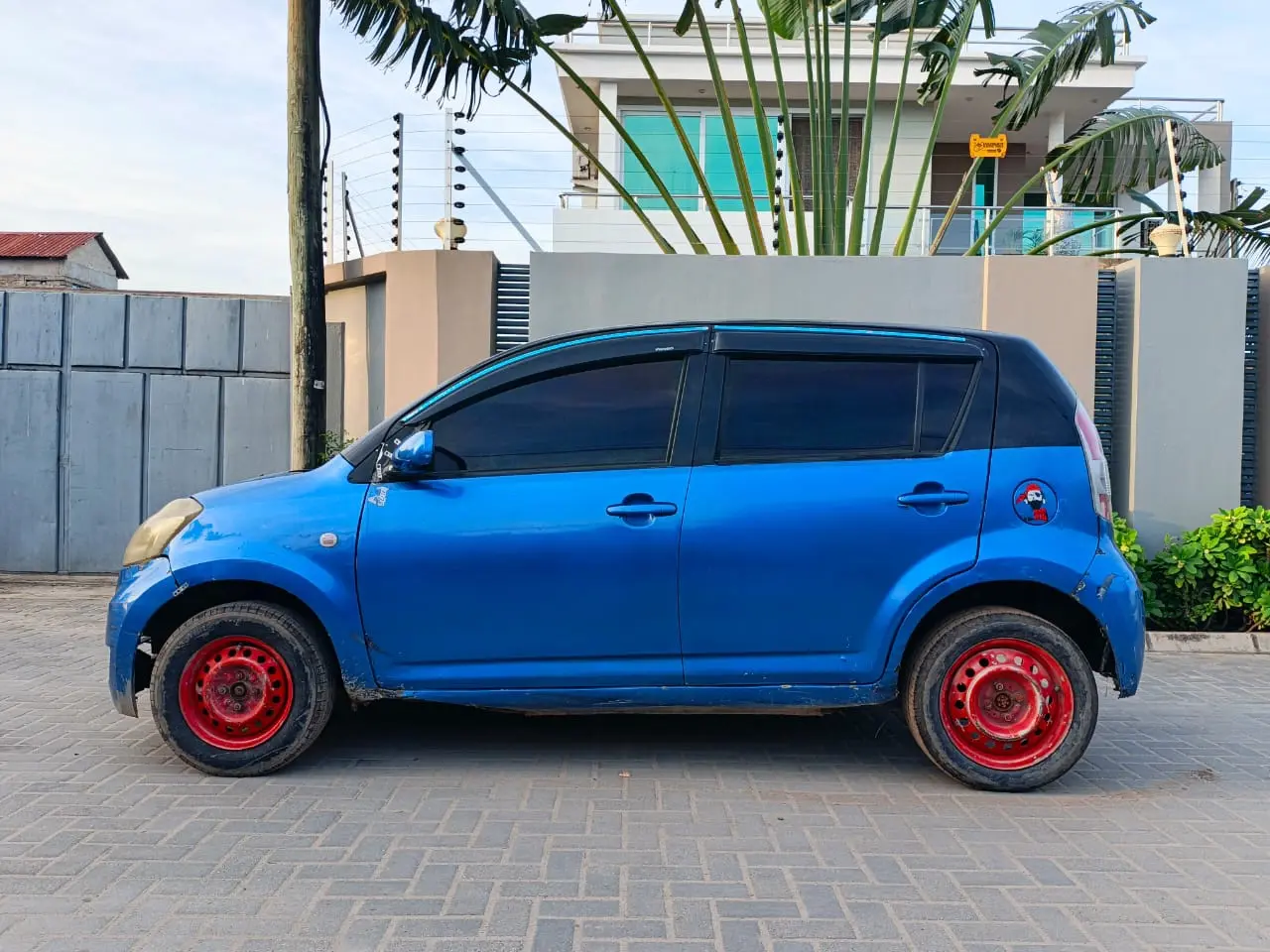 Toyota Passo DCQ thumbnail 6