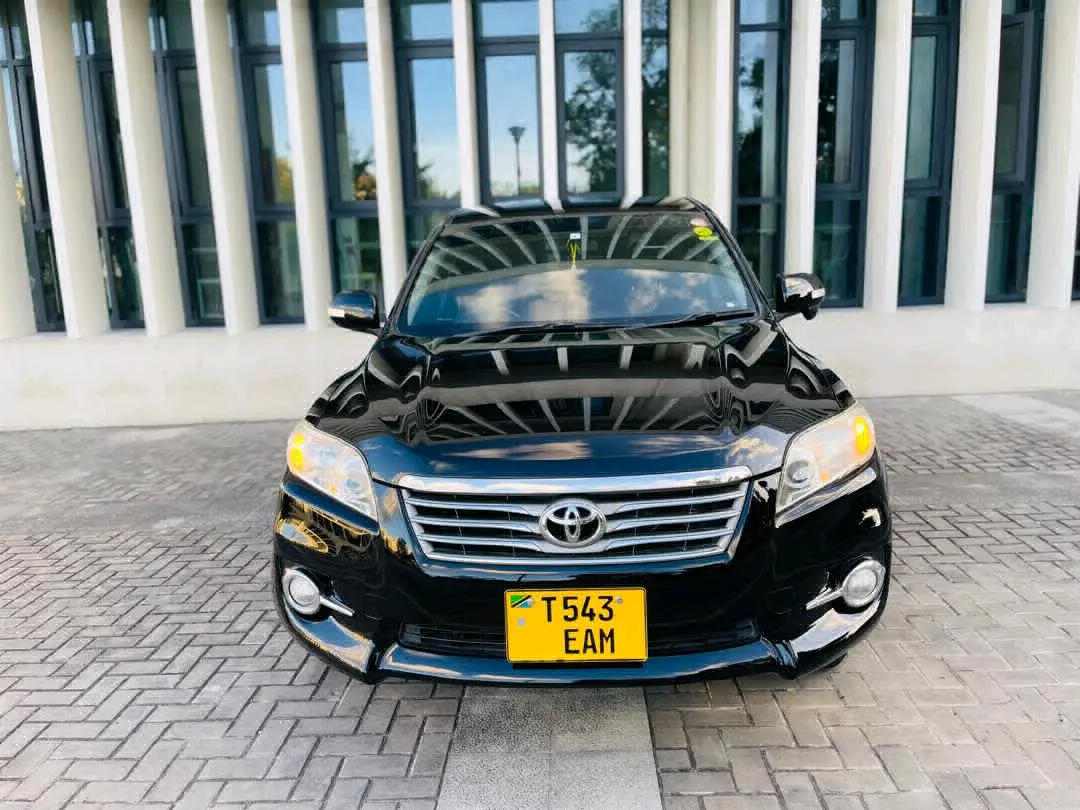 Toyota Vanguard 2012 Black Automatic
