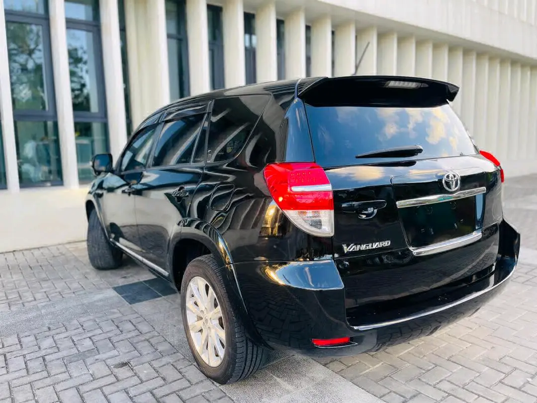 Toyota Vanguard 2012 Black Automatic thumbnail 5