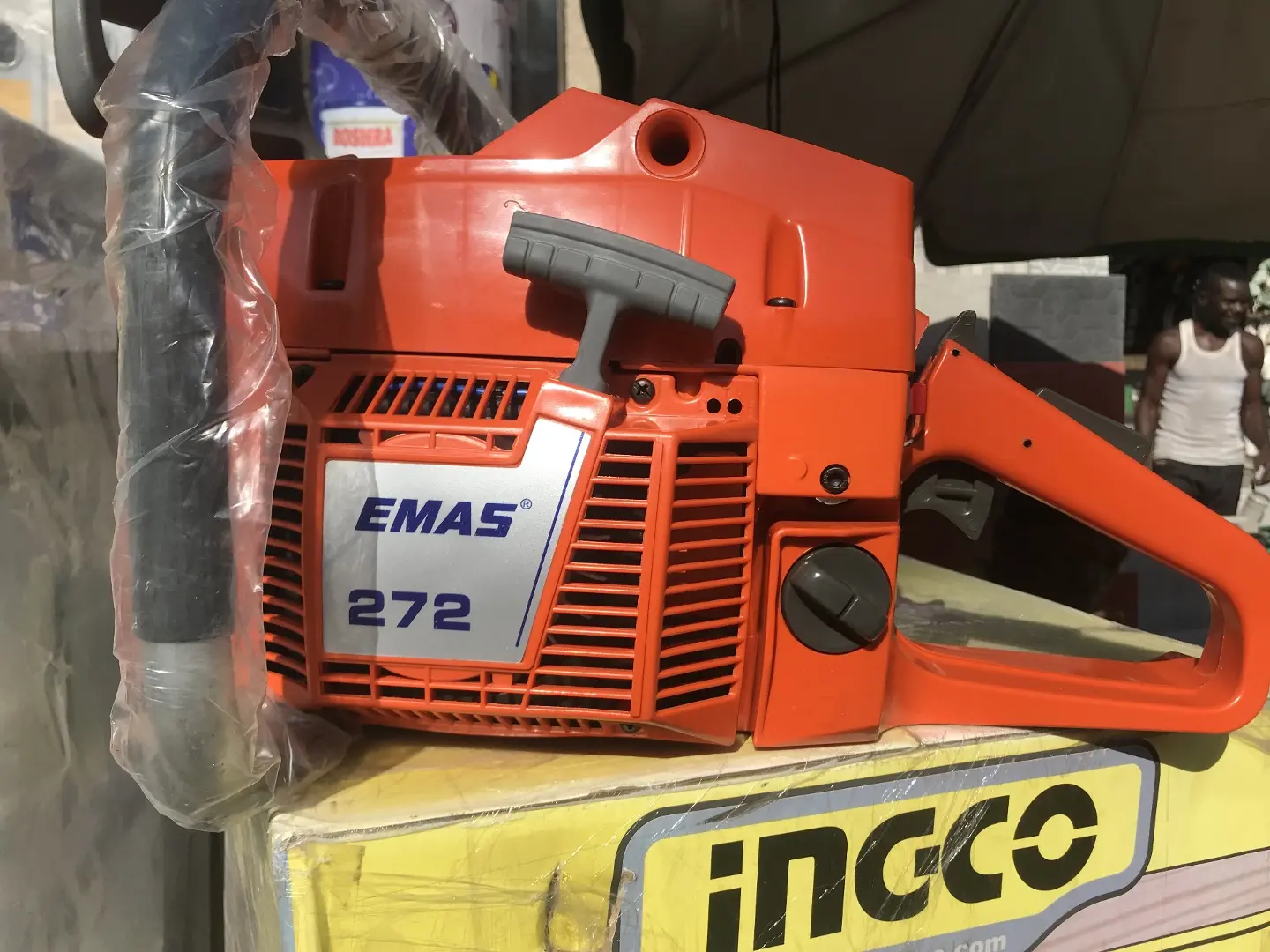 EMAS 272 Chainsaw