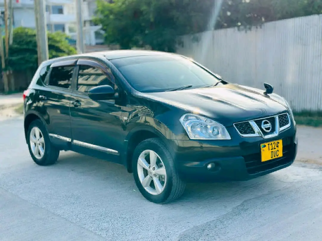 Black Nissan Dualis for Sale thumbnail 4