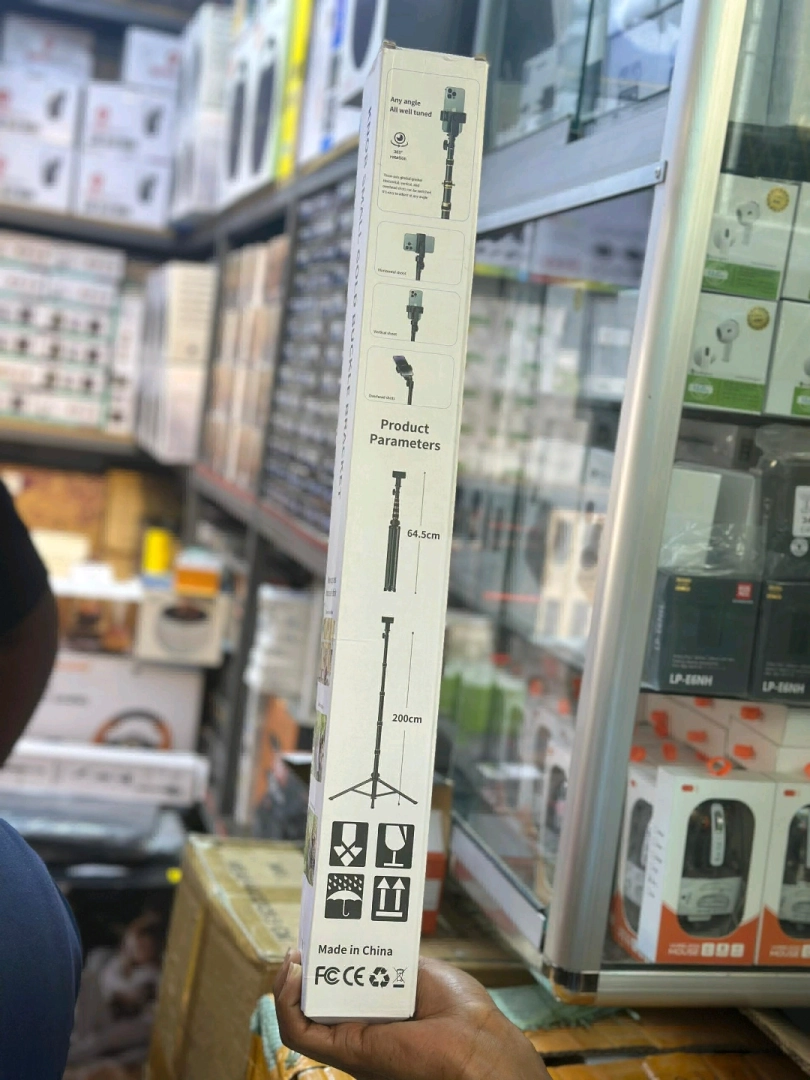Meimeiyizu 169C 2-in-1 Selfie Stick Phone Tripod Stand thumbnail 2