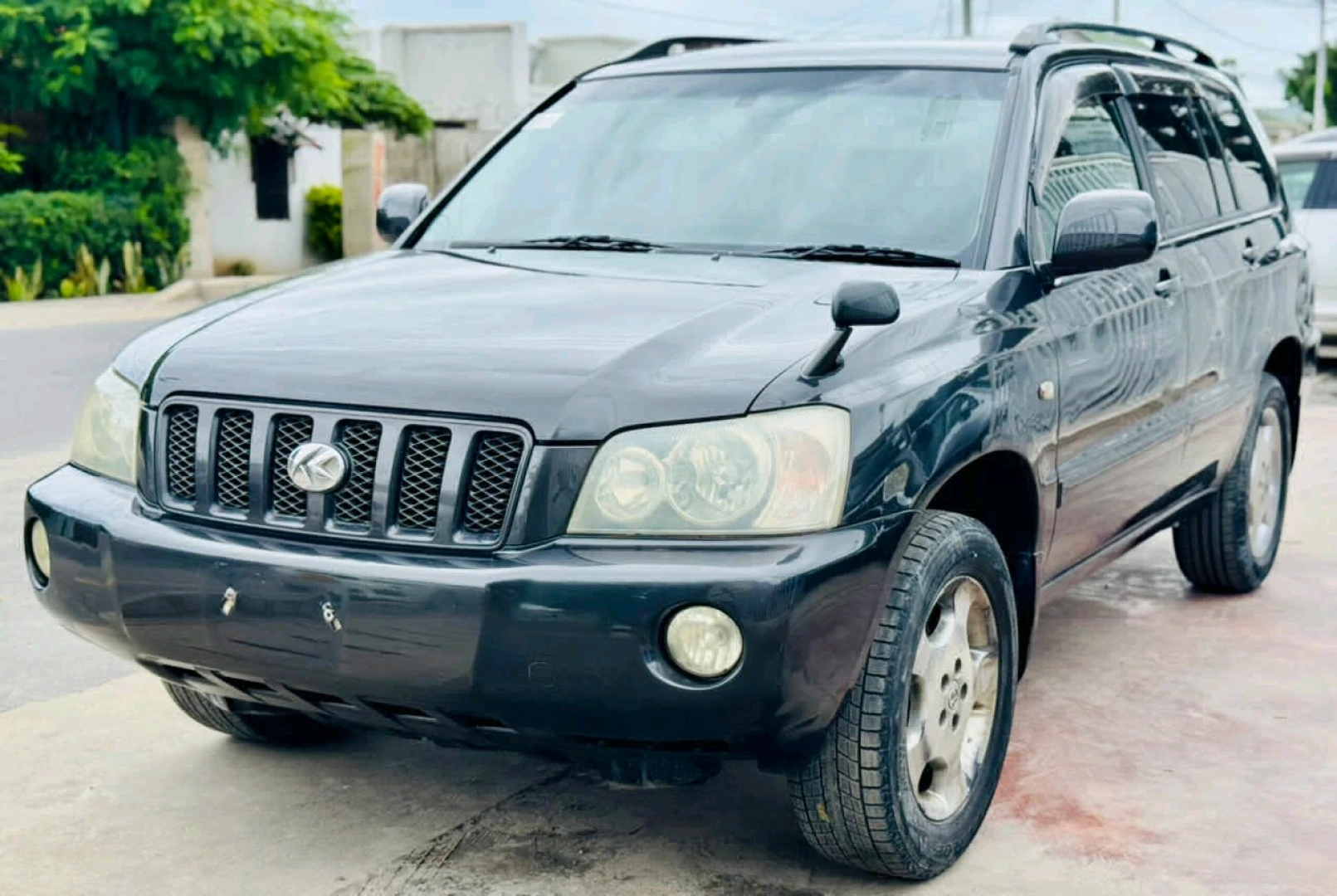 Toyota Kluger SUV 2003 (2360 CC) thumbnail 8