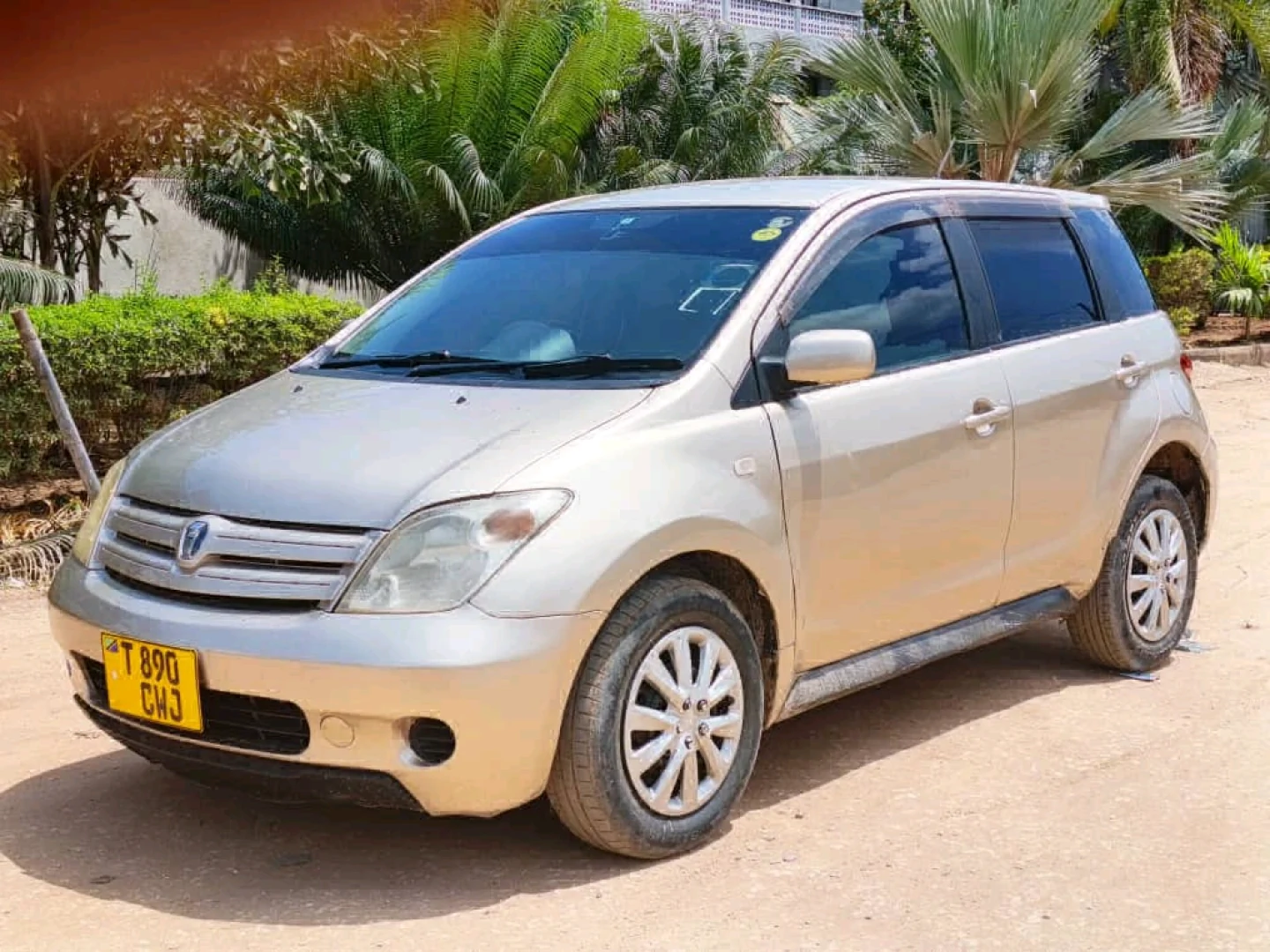 Toyota Ist Car 1290cc Full AC thumbnail 5