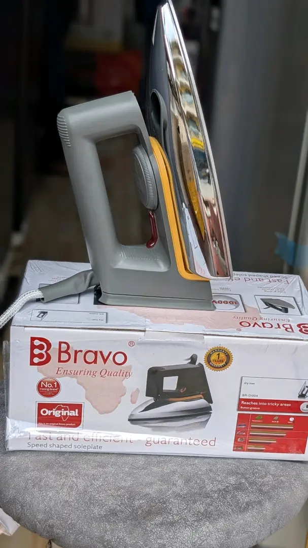 Bravo Dry Iron - Pasi ya Umeme thumbnail 6