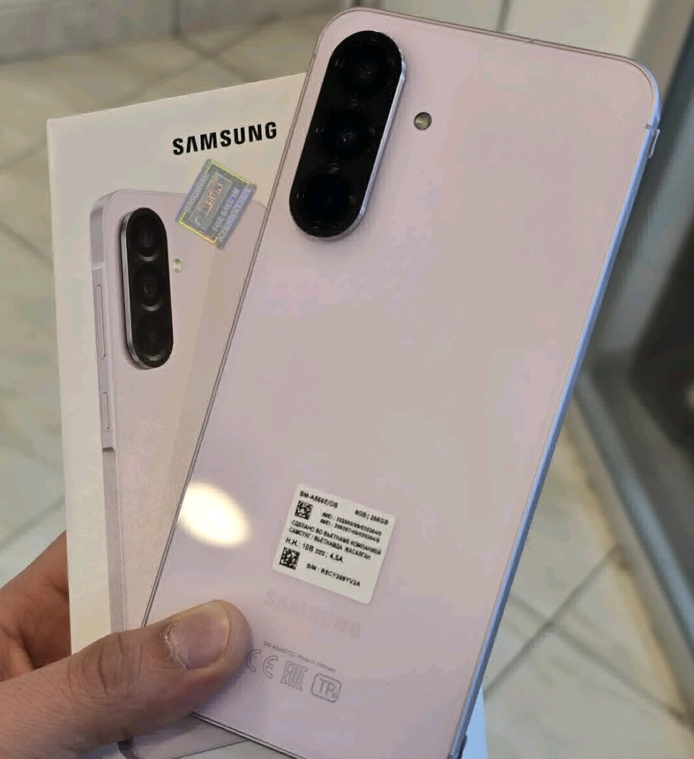New Samsung Galaxy A56 (128GB/256GB) Super AMOLED thumbnail 4
