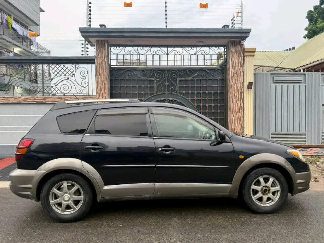 Toyota Voltz 2003, Black Color thumbnail 3