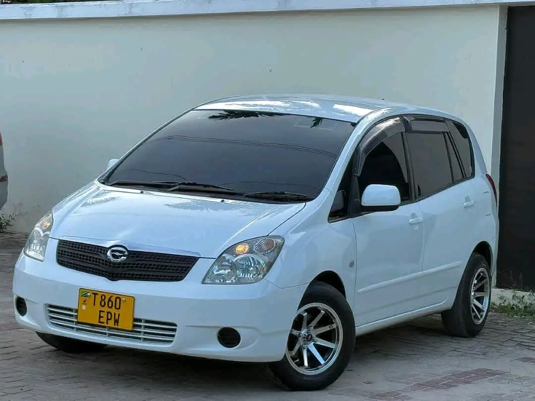 Toyota Spacio 2004 Model Cash 17.8 thumbnail 5