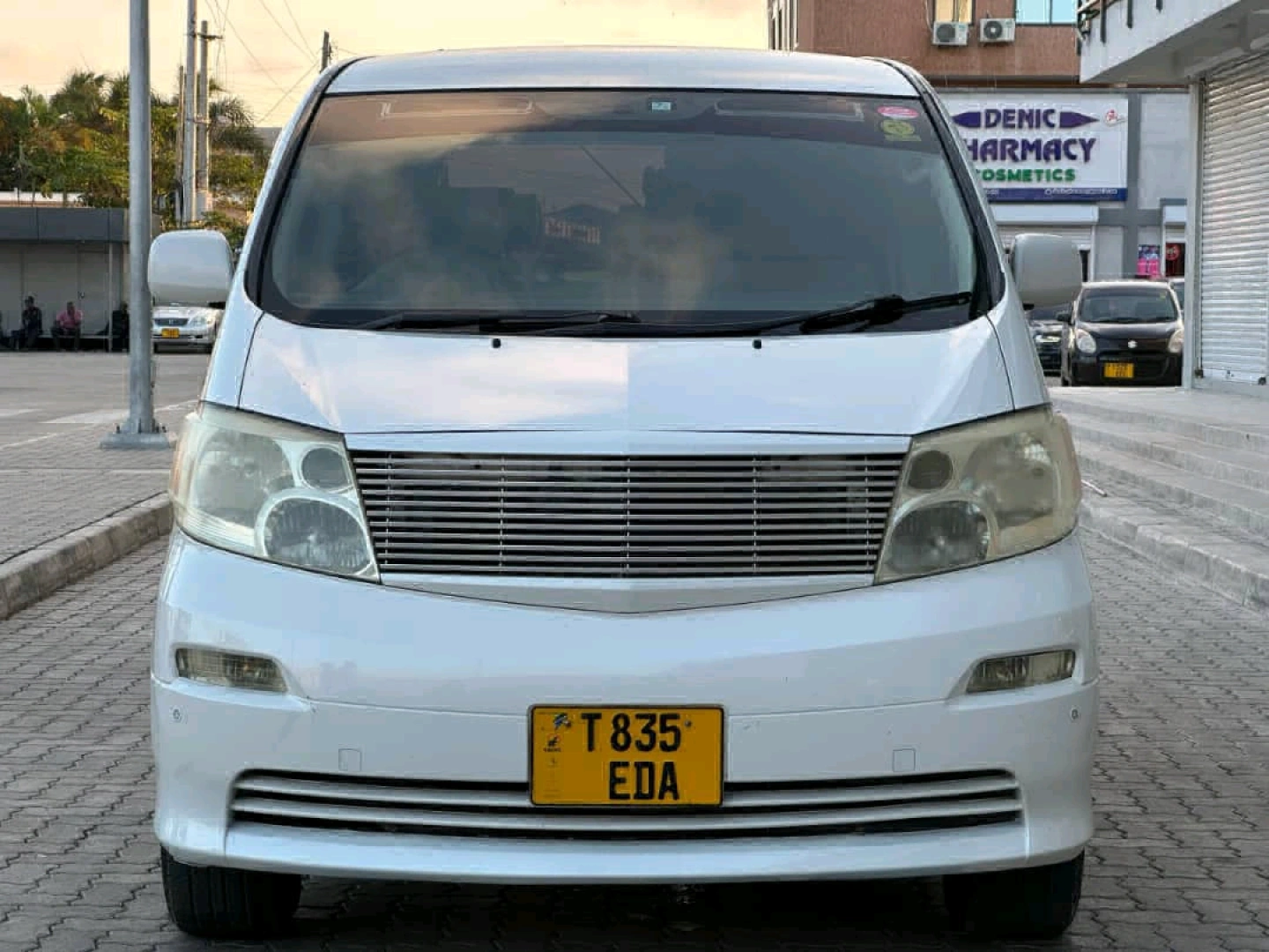 Toyota Alphard 2003 - Full AC