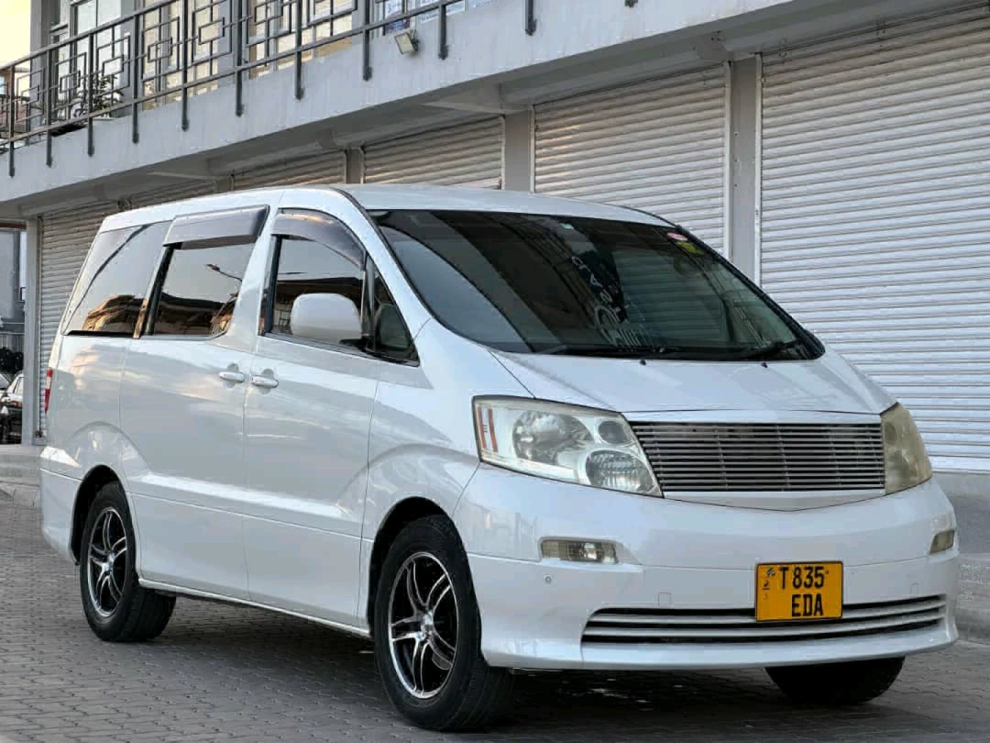 Toyota Alphard 2003 - Full AC thumbnail 3