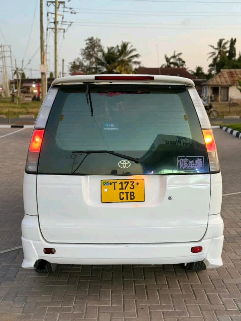 Toyota Noah SR40 - Full AC, 1990cc thumbnail 4