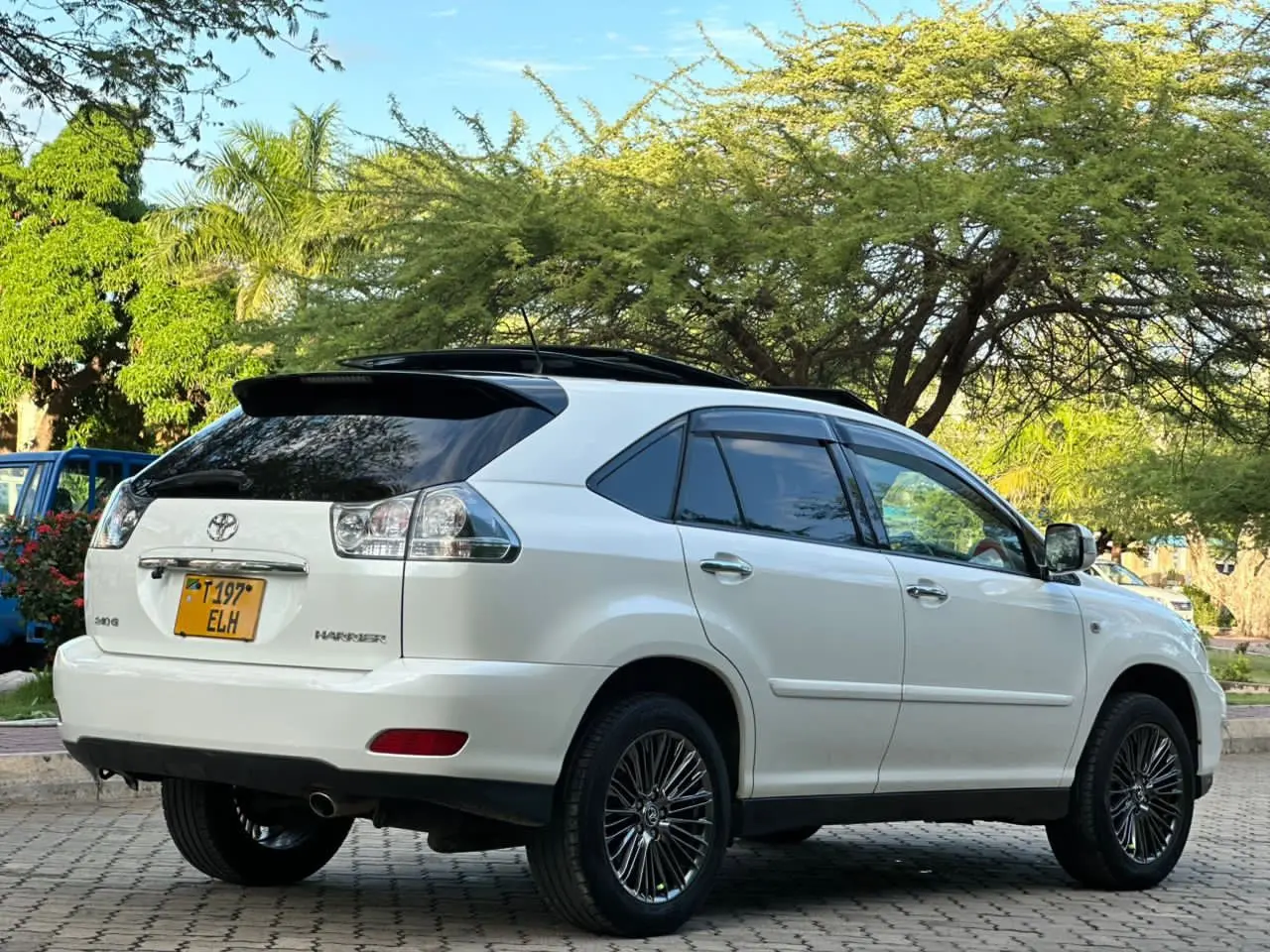 Toyota Harrier 240G 2008 thumbnail 4