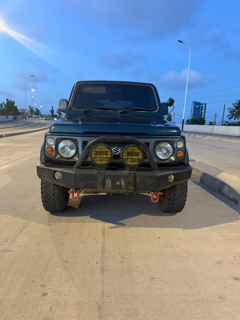 Suzuki Jimny Sierra