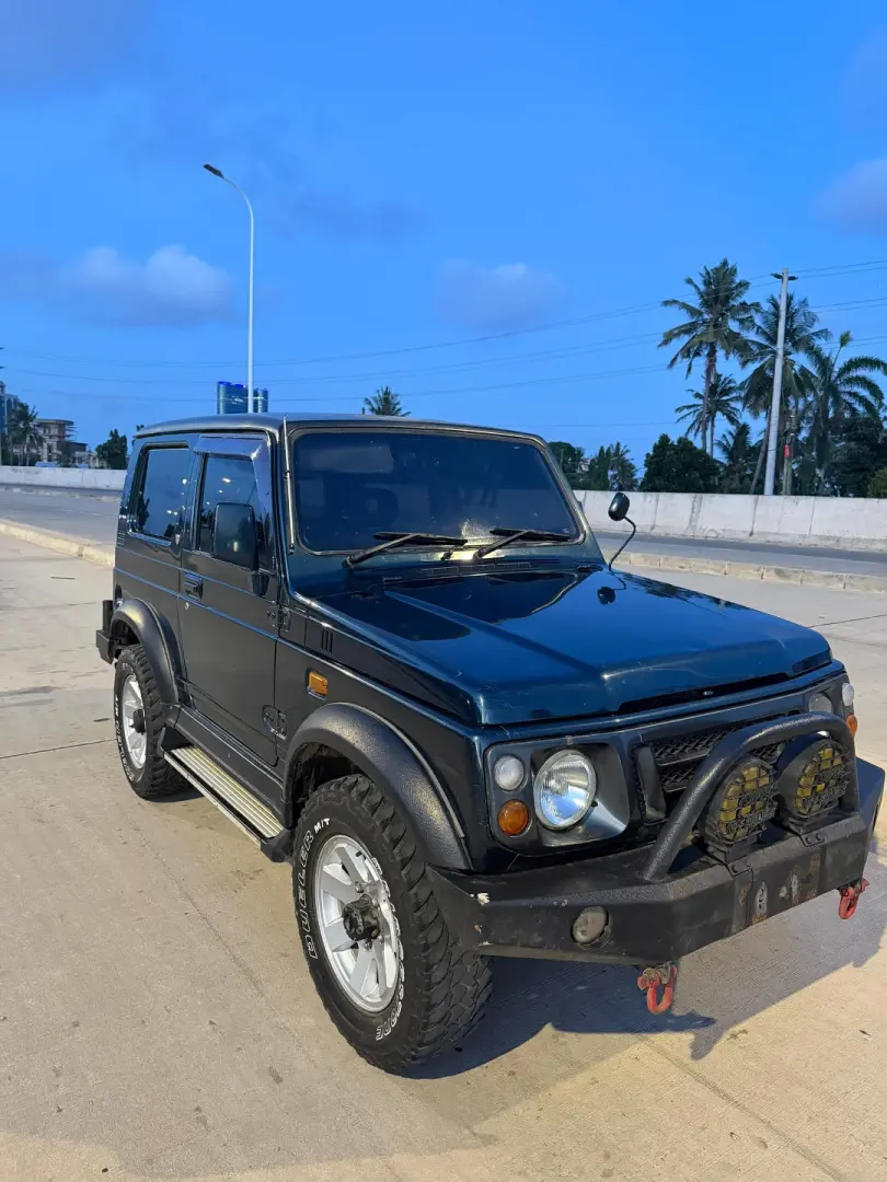 Suzuki Jimny Sierra thumbnail 2