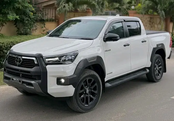 Toyota Hilux Pickup 2023
