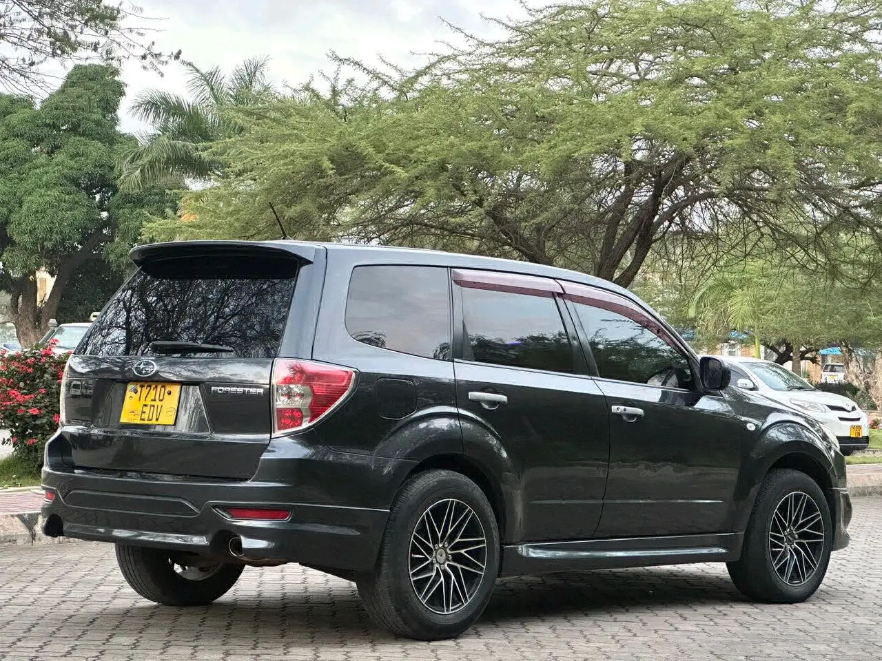 Subaru Forester 2009 (Non-Turbo) thumbnail 5