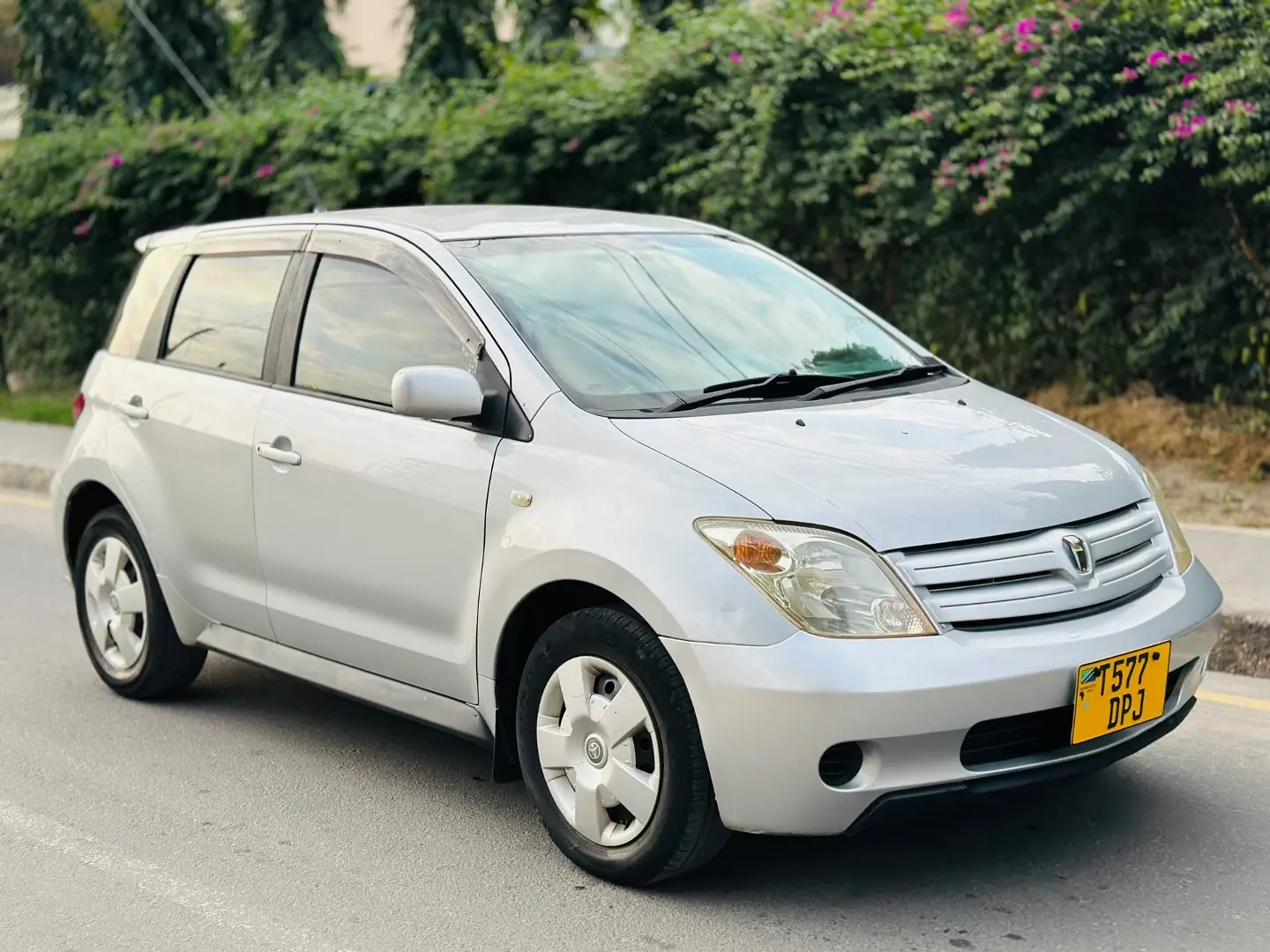 Toyota Ist 2004 (DPJ) thumbnail 4