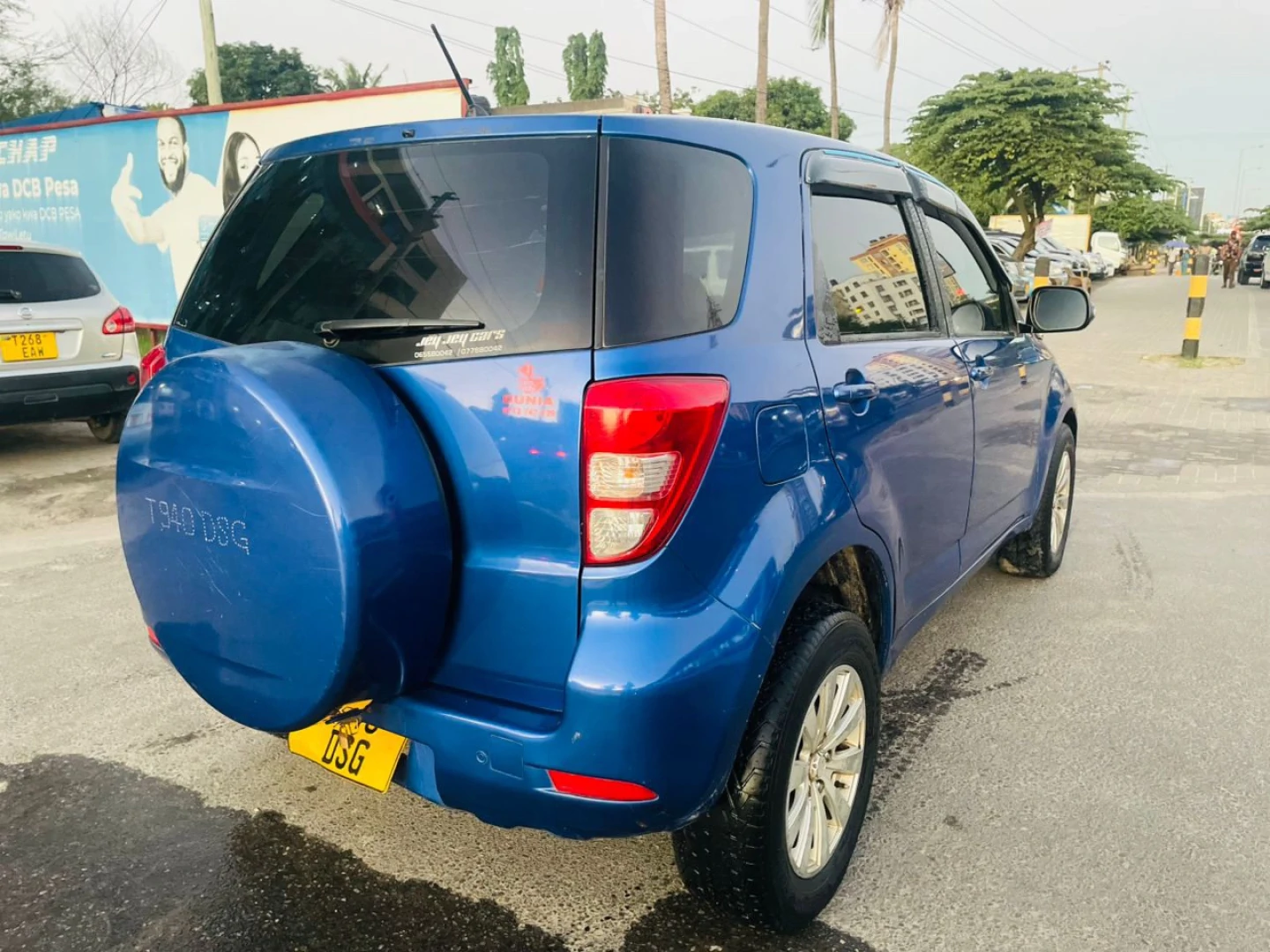 Toyota Rush SUV Blue 1490cc Full AC thumbnail 3