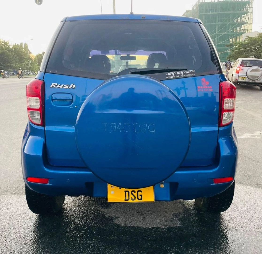 Toyota Rush SUV Blue 1490cc Full AC thumbnail 4