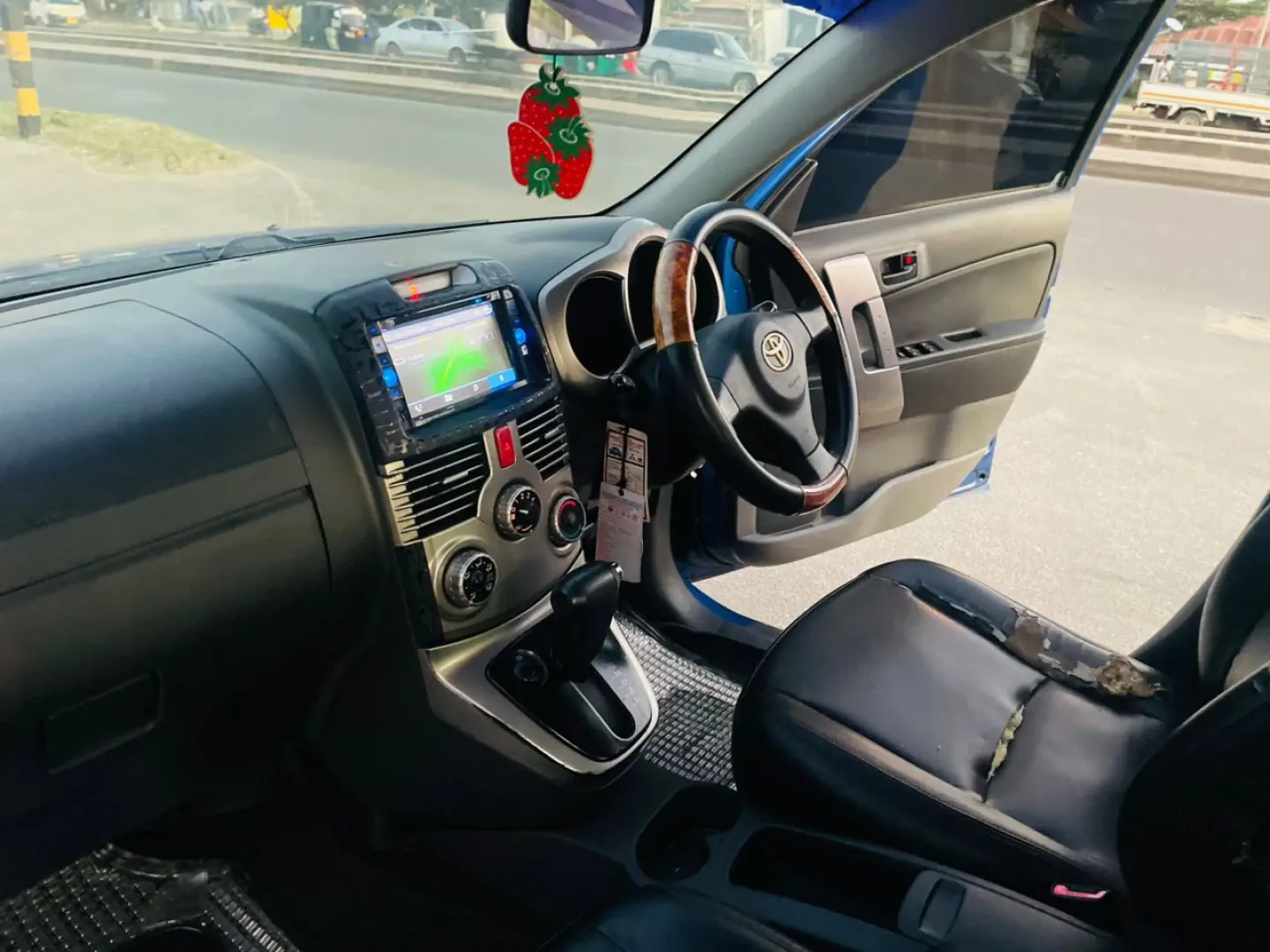 Toyota Rush SUV Blue 1490cc Full AC thumbnail 6