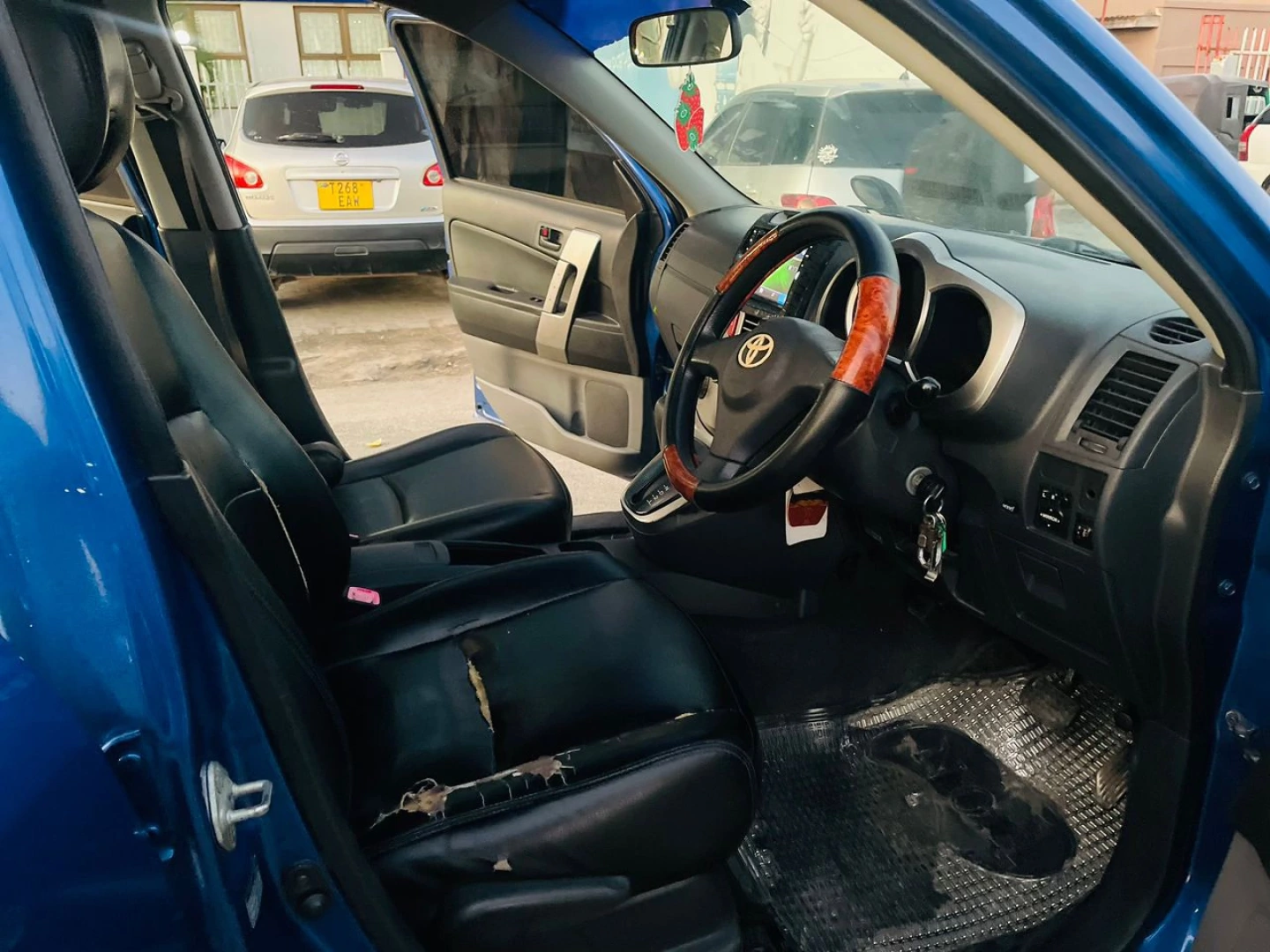 Toyota Rush SUV Blue 1490cc Full AC thumbnail 8