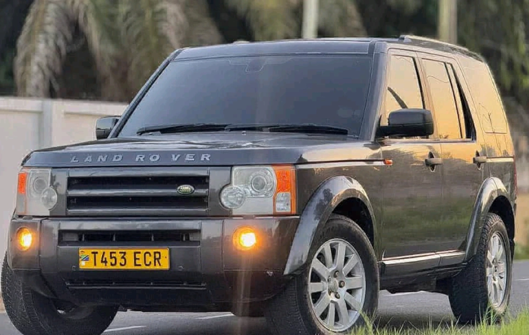 Land Rover Discovery 3 SUV 2009 thumbnail 5