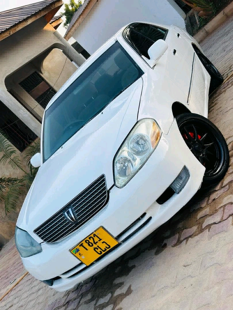 Toyota Mark II Grand GX 110 Sedan thumbnail 5