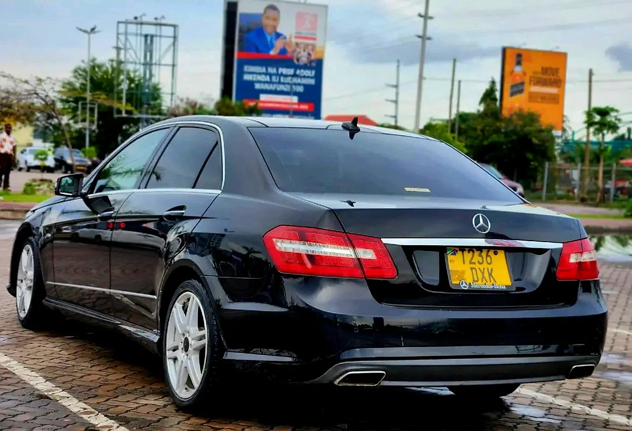 Mercedes-Benz E250 2011