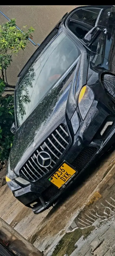 Mercedes-Benz E250 2011 thumbnail 6